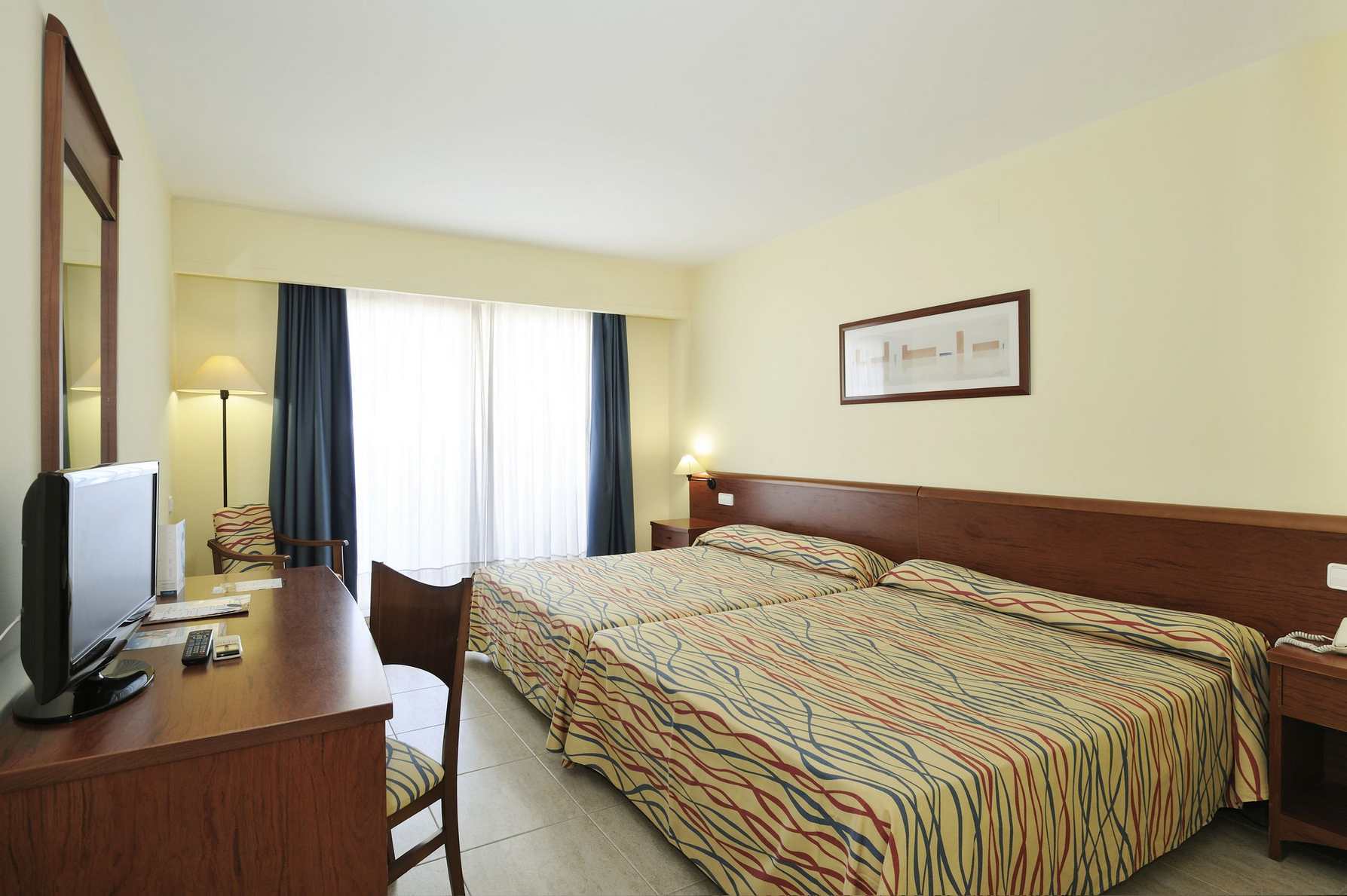 Hotel Grand Fuentes 4*